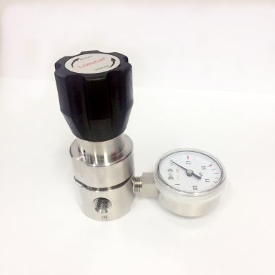 二級減壓器